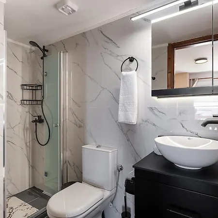 Stam's Paradise Apartman Hriszí Aktí Haniá